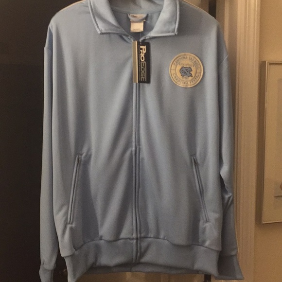 UNC Athletic Jacket - Picture 3 of 6